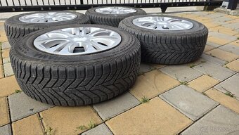 215/60 R16 Yokohama BlueEarth - 7