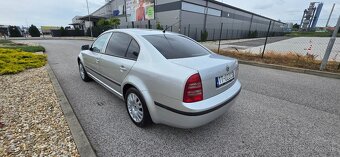 Škoda Superb - 7