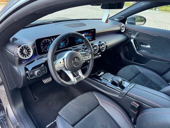 Mercedes-Benz CLA Kupé 250 4MATIC A/T - 7
