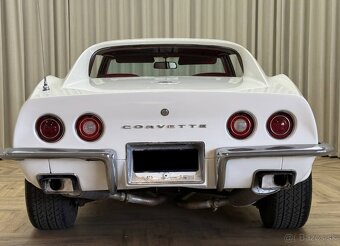 Chevrolet Corvette C3 Targa z roku 1972 - 7