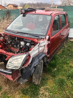 Suzuki Ignis  1,3b ,  4x4 - 7