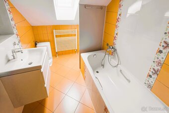 BA - Rača Krasňany / Na predaj 7 izbový RD - 7