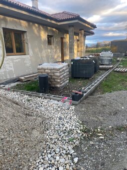 Zamková dlažba,ploty - 7