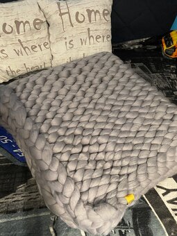 Ručne pletená deka z hrubej vlny – nová, sivá farba - 7