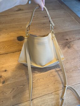 Coccinelle kožena - 7