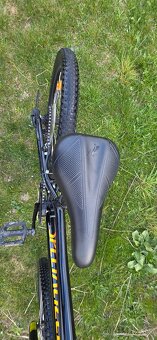 Bicykel - Specialized Hotrock 20” - 7