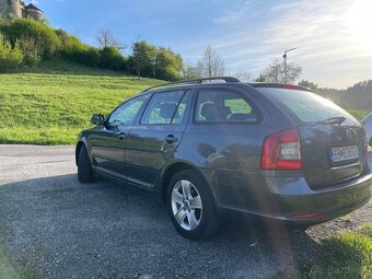 Octavia 1.6 77kw combi 2011 - 7