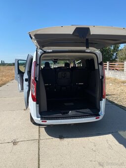Prenájom Ford Tourneo Custom - 8 miestne - 7