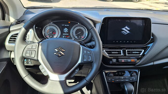 S-CROSS 1,5i GLX+ Elegance+ 4x4 AGS TSMJYBH2S00B68187 - 7