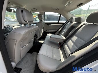Mercedes Benz C320cdi 3.0cdi možná výmena/úver - 7