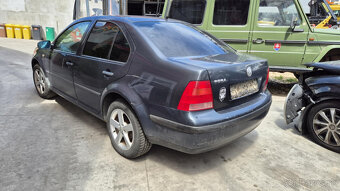 Volkswagen Bora 1,6i 74kw - 7