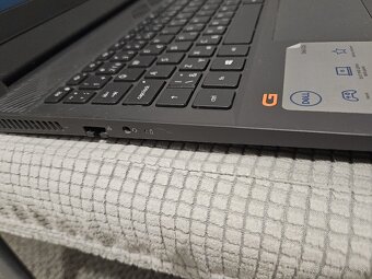 Predám herný notebook DELL G15 - 7