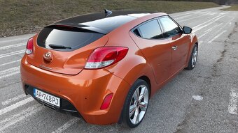 Predám Hyudai Veloster , ako nový. - 7