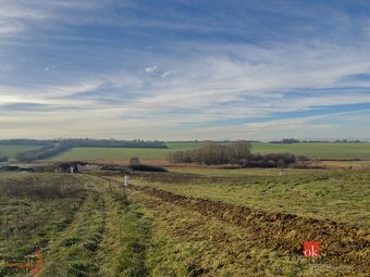 Na predaj stavebné pozemky - 7