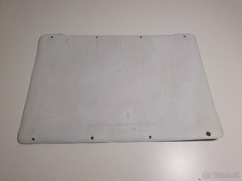 Macbook white polycarbonate plastic unibody 2009 - 7