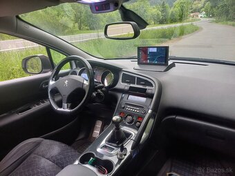 Predám - vymením Peugeot 3008 r.2016 1.2b 96kw - 7