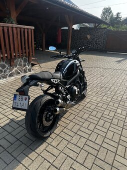 Yamaha XSR900 - 7