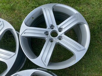 Elektrony 5x112 R18 audi skoda mercedes seat passat golf - 7