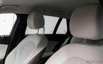 Mercedes w205 c220d - 7