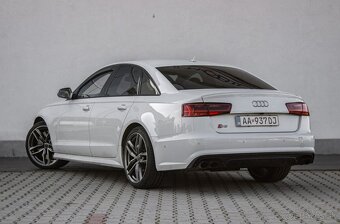 Audi S6 Quattro 331kW A/T 7 - 7