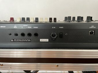 Keyboardy – Roland V Combo VR-09 (case + stojan 2-poshodový) - 7