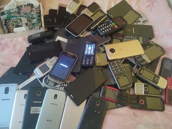 Predám mobily ná náhradné diely - 7