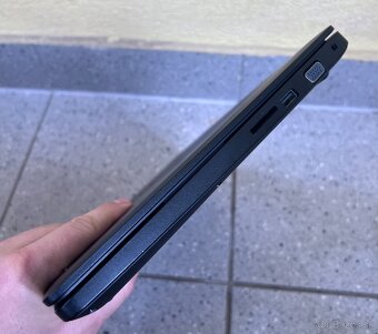 Dell Latitude 3480 / i3-7100 / 8GB DDR4 / 256GB SSD / 14" - 7