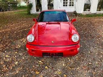 Porsche 911 Carrera 4 z roku 1990 - 7