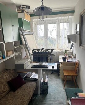 Svetlý, čiastočne zrekonštruovaný 4-izb. byt Svetlá ul. - BA - 7