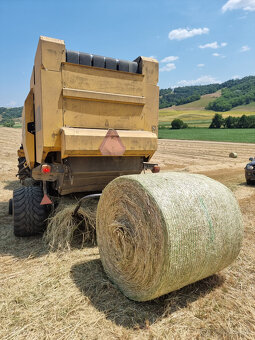 Lis na okrúhle balíky NEW HOLLAND BR 7070 - 7