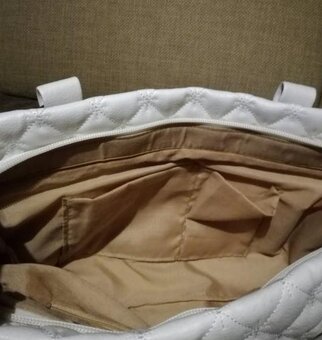 Kožená kabelka + darček - 7