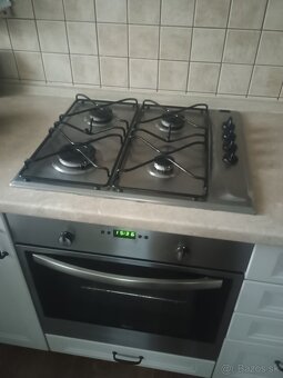 Vstavaná rúra, odsávač pár - 7