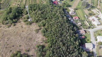 Véč – 1.246 m2 POZEMOK na mobilný dom / karavan / chatku - 7