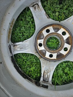 205/55 r16 + 5x108 ET52.5 stred 63.4 - 7