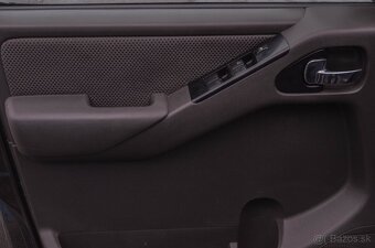 Nissan Navara DoubleCab 2.5D LE A/T - 7