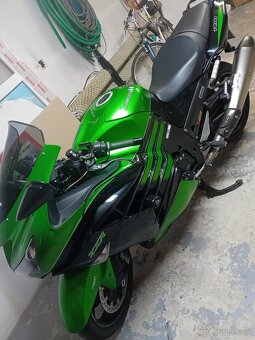 KAWASAKI ZZR 1400 performance - 7