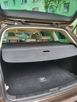 Volkswagen Golf Variant 2.0TDI - 7