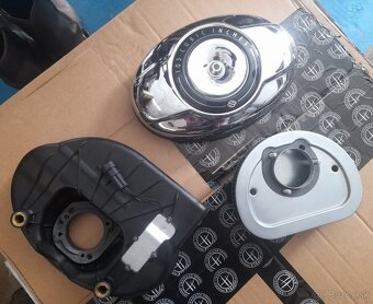 HARLEY DAVIDSON® BREAKOUT FXSB - 7