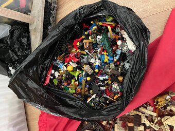 Lego zbierka v hodnote 2000 eur - 7