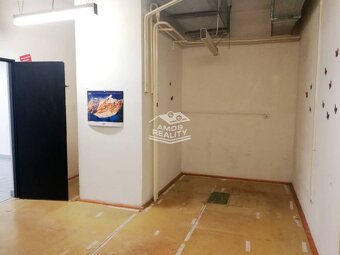PRENÁJOM, obchodný priestor 75 m2, centrum mesta Malacky - 7