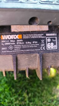 Predám robotickú kosačku worx landroid s garážou. - 7