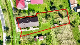 Rodinný dom so štyrmi bytovými jednotkami v obci Beluj - 7