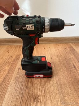 Predam adapter z Parkside x20Team na Parkside PABS 20-Li B2 - 7