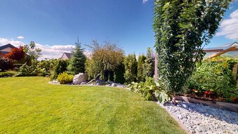 NADŠTANDARDNÝ RODINNÝ DOM - 7