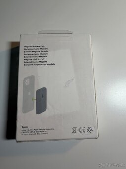 Originál Apple MagSafe Battery Pack + krabička - 7