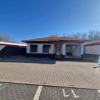 Novostavba Rodinného domu s pekným pozemkom - Kostolište. - 7
