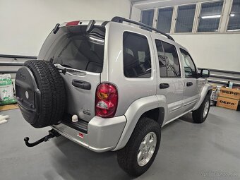 JEEP CHEROKEE KJ 2,5 CRDI 105kW - 7