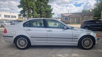 BMW 323i Automat - 7