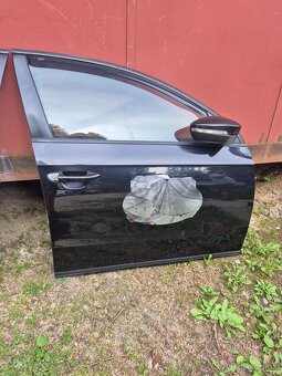 Predám dvere na Volkswagen Passat B6/B7 - BEZ HRDZE - - 7