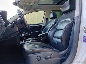 Škoda Superb 2,0tdi DSG Elegance , Panoráma - 7